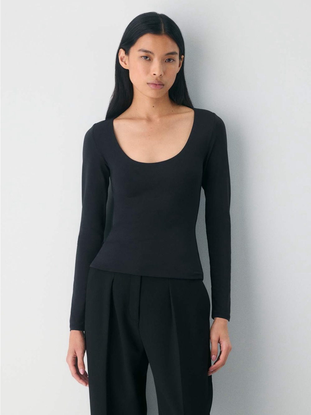 nwot Aritzia original contour astral ls xs
